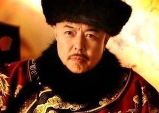 嘉庆并不是嫡长子，为何乾隆会选中他呢？
