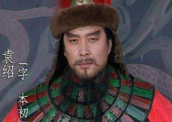 袁绍和曹操并肩战斗过，两人如何反目的？