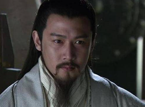 曹操非常重视人才，为何没有去招揽诸葛亮呢？