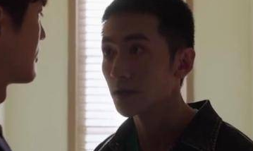 《假日暖洋洋2》卫琦对廖然说别人隐私，行为恶臭