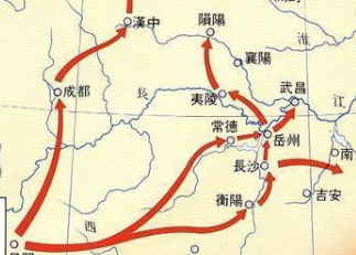 历史上吴三桂是于何时称帝的？他这么做的原因是什么？