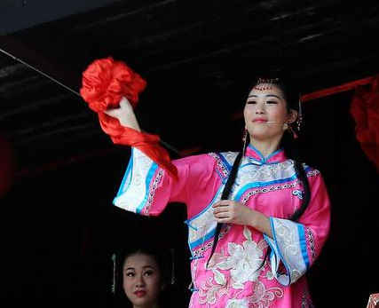 古代真的有抛绣球选夫吗 历史上存在这种事情吗