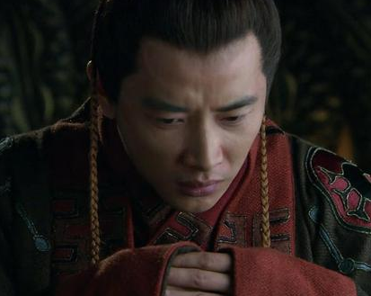 汉献帝在得知刘备称帝活 刘协为什么会大笑三声