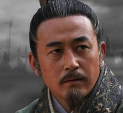 商鞅被诬陷谋反之后 之后的秦王为何不给商鞅平反