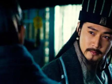 刘禅都已经坐上皇位了 诸葛亮为什么没有还政