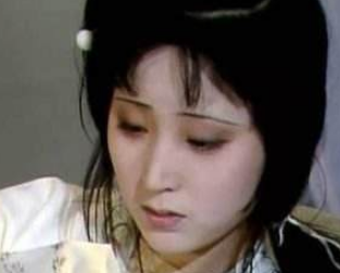 红楼梦中龄官是什么结局？她与贾蔷在一起了吗