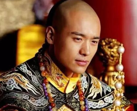 顺治皇帝去世时明明有长子 顺治为何还传位给六岁的康熙