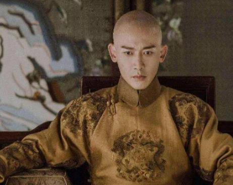 宠臣和珅为什么不是领班军机大臣？