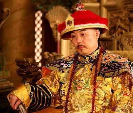 乾隆退位嘉庆可以说苦不堪言 乾隆到底做了什么事情