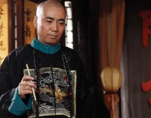 施公案第385回：老褚标患病在中途，朱光祖设计诱强寇