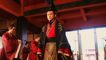历史上汉朝到底是经学取士还是孝廉取士？ 