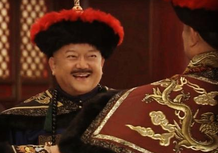 和珅作为臣子为何那么有钱 和珅的钱都是怎么弄来的