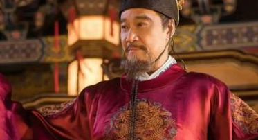 明朝的16位皇帝和清朝12位皇帝比起来，谁更厉害？
