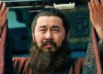 汉献帝已经被曹操掌握，为何还要将女儿嫁给汉献帝呢？