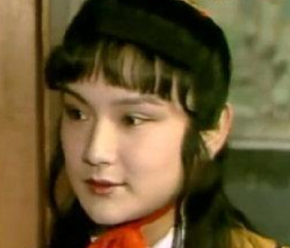 红楼梦中为何会有很多猫跟狗？背后有何深意