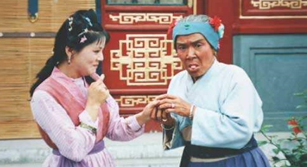 刘姥姥进入大观园后，真的像林黛玉口中的那么不堪吗？