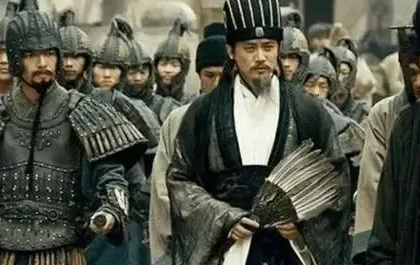 诸葛亮在历史上的地位为什么那么高 诸葛亮有多厉害