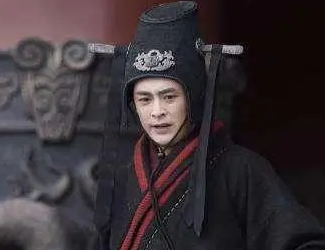 赵高的身世如何？他为什么会成为宦官？