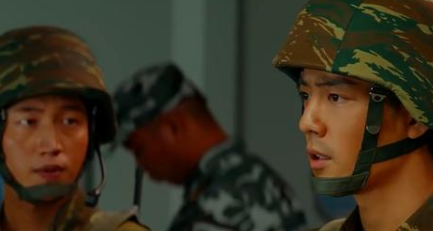 《王牌部队》导演部为何在时间还未到时，准备结束湛蓝演习？