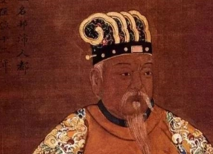 在历数开国皇帝当中，最仁厚和最无情分别是谁?