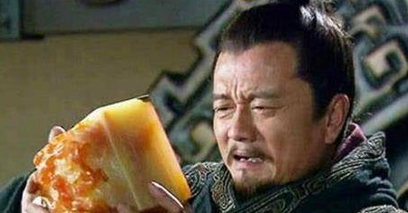 袁术敢冒天下之大不韪称帝 袁术当时实力有多强