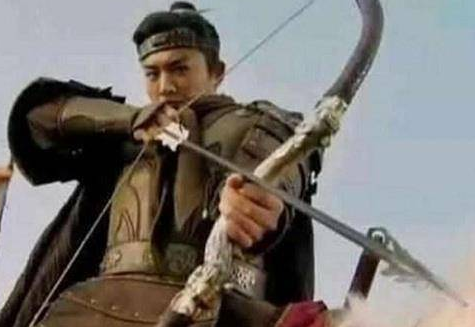 古代弓箭明明射不穿盾牌 古人打仗的时候为何还要射箭