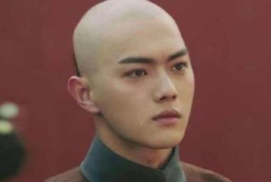 他是乾隆的亲外孙，为何只当了个侍卫？