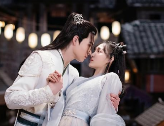 《听心侠女与不问居士》有哪些看点？演员阵容如何？