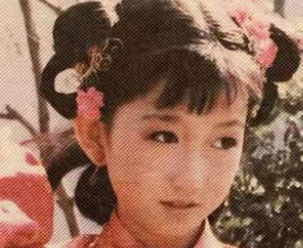 红楼梦巧姐作为王熙凤得女儿，贾母对她的态度如何？