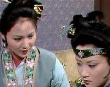 红楼哦王熙凤为何会哭穷？背后有何含义？