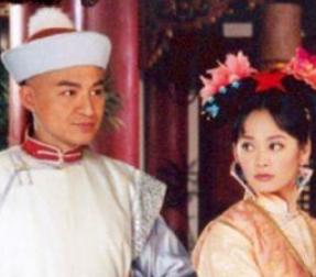 康熙帝在小庄死后并没有将她下葬，是因为什么？