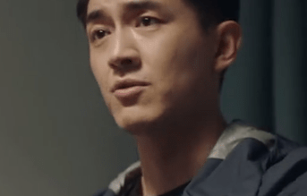 《请叫我总监》陆既明装睡，宁檬看的小鹿乱撞
