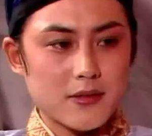 红楼梦中王熙凤是如何被王夫人坑害的？