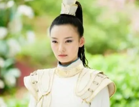 卫国公主：唐玄宗李隆基第十三女，凤眸细长，深得唐玄宗喜爱