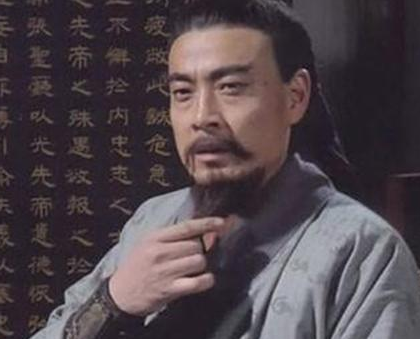 诸葛亮看一眼就能看出魏延反骨 诸葛亮就看不起马谡吗