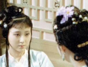 红楼梦黛玉听到宝钗说薛蟠相中了自己，是什么表现？