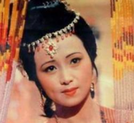 红楼梦女子的地位如何？书中都是如何描写的？