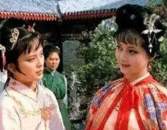 红楼梦中宝玉宝钗会完婚真的是一早就注定的吗？