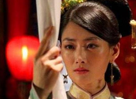 古代妃子被要求殉葬的时候 妃子是活埋还是先处死再活埋