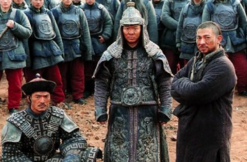 清朝的士兵为何要用棉甲而不用金属铠甲呢？