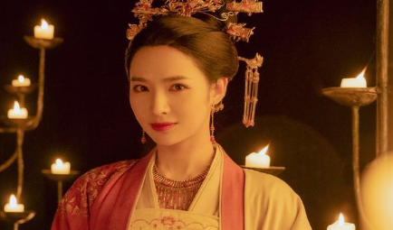 《覆流年》萧惊雀成为了庆王妃，却也被穆泽算计