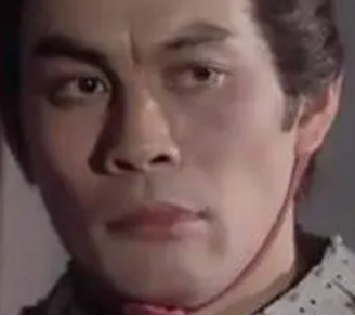 三国演义中张飞为何会抢走吕布的马?