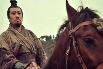 刘备的兵力并不强，为何能从刘璋手下夺走川蜀呢？