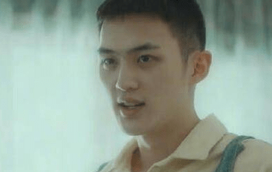《回来的女儿》李文卓的手为什么使不上劲儿？
