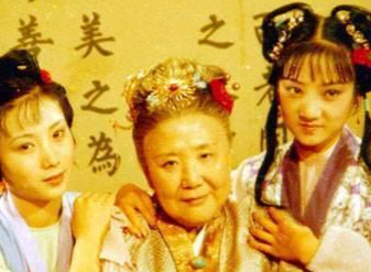 红楼梦中黛玉回扬州时，贾琏也一起跟随是为何？