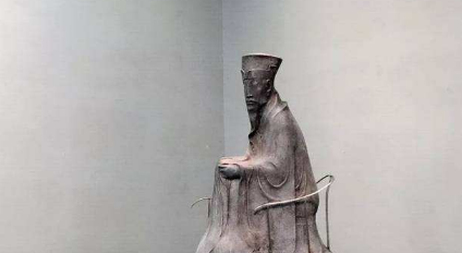 陈克《菩萨蛮·赤阑桥尽香街直》：词人之讽刺藏而不露，锋芒内敛