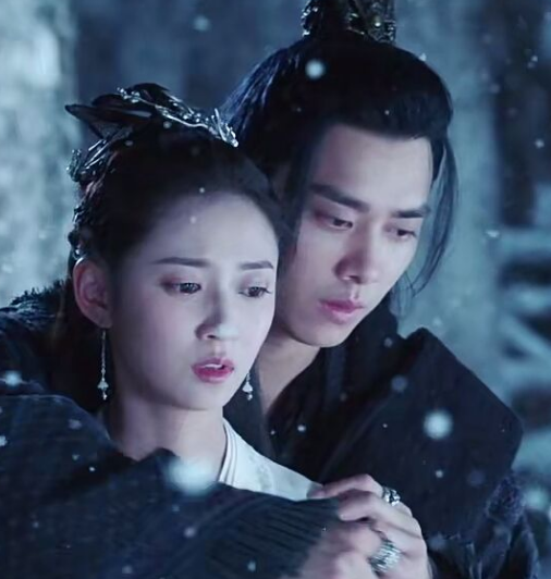 《镜双城》苏摩的结局是什么 苏摩在书中有多少女人