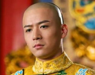 康熙为何要行三跪九拜礼拜谒朱元璋陵？真相是什么？