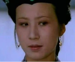 红楼梦中贾府成立诗社李纨为什么没有出钱？
