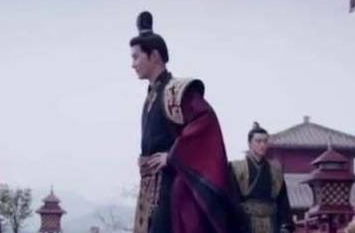 权倾朝野却从不篡位，这个权臣是谁？